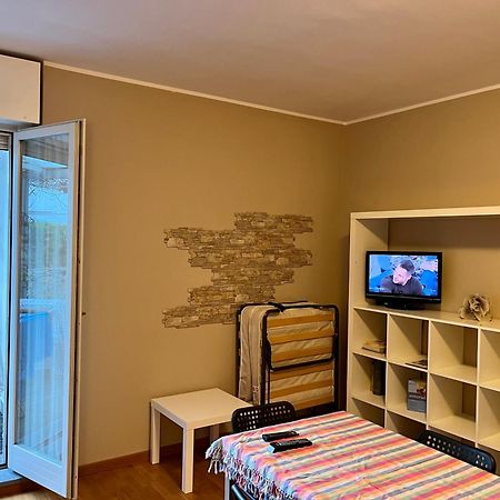 Bergamo Bilocale Nuovo In Centro 4 Posti Letto公寓 外观 照片